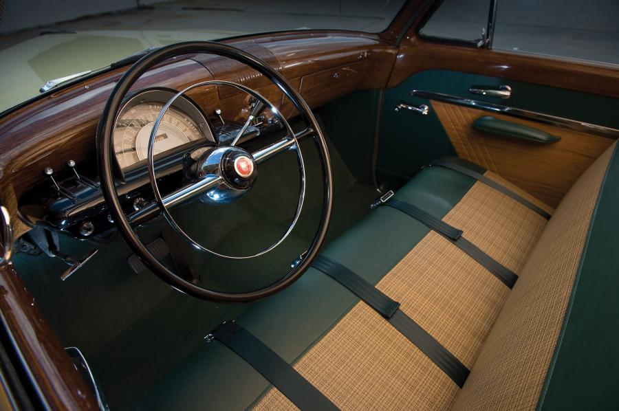  Mercury 8-Passenger Station Wagon 1952 года  (фото 7 из 9)